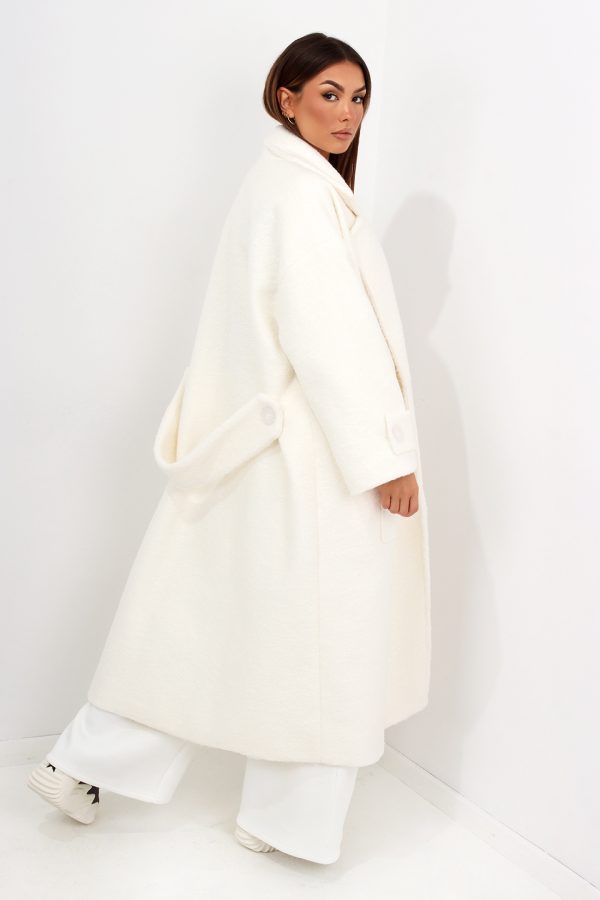 Baltas paltas 3