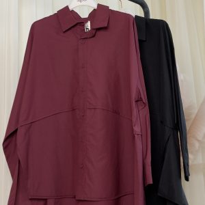 Ilgi oversize marškiniai su pailginta nugara iš medvilnės ir tencelio – bordo ir juoda spalvos – IMUDU